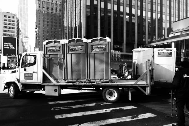 Best High-end porta potty rental  in Lauderdale, MN